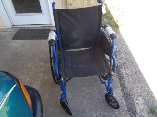 Drive Wheelchair BLS18FBD-SF